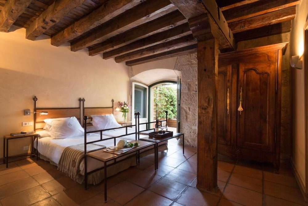 Deluxe Double Room - Photo 1
