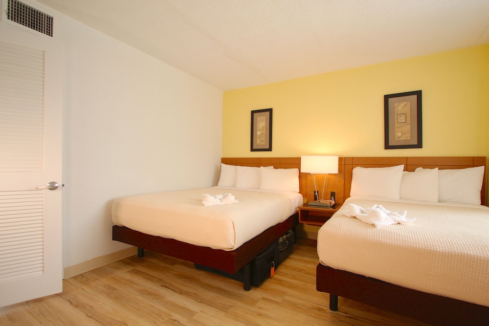 Oceanfront 1 Bedroom Efficiency Suite photo 2
