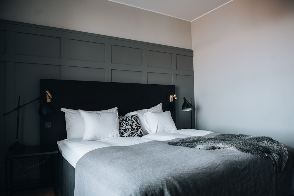 Deluxe Double Room, 1 Queen Bed, Non Smoking photo 1