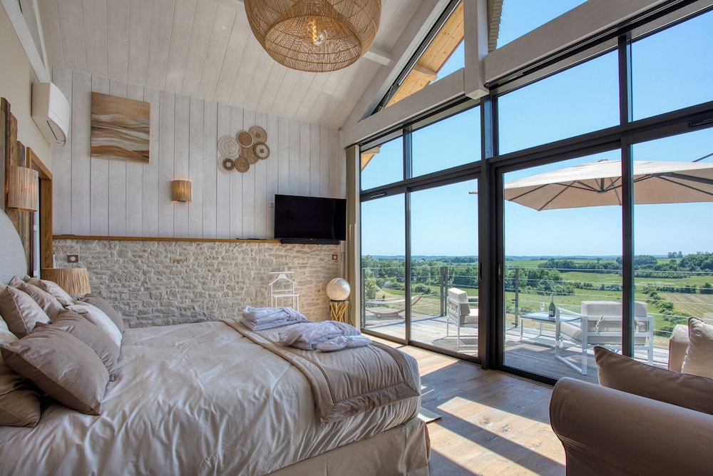 Deluxe Cottage, Private Pool, Valley View