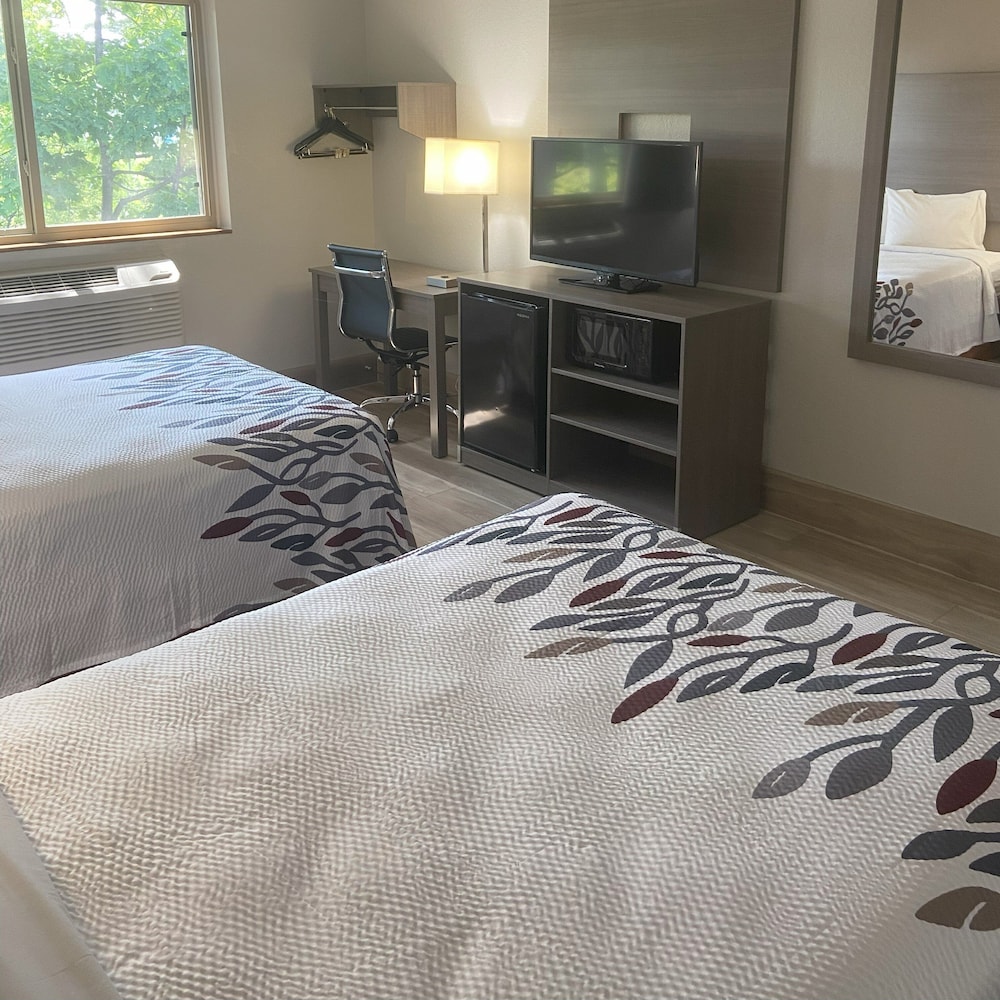 Deluxe Room, 2 Double Beds, Non Smoking - Photo 1