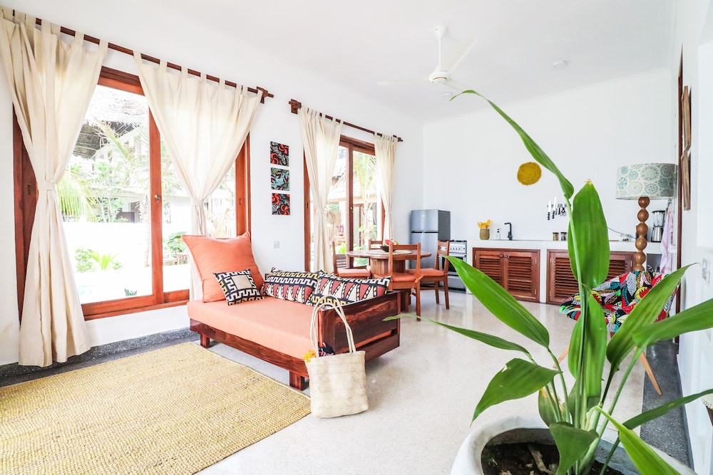 Bibi Chini Villa photo 3