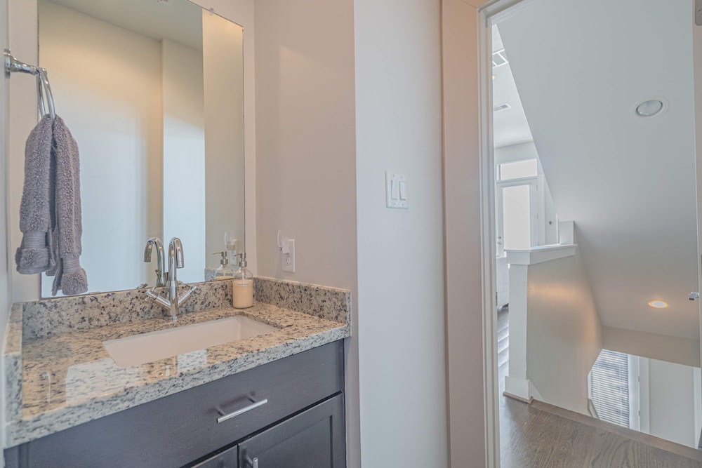 3BD HTX Luxe Home Fast Wi-fi Garage Location, Billede 21