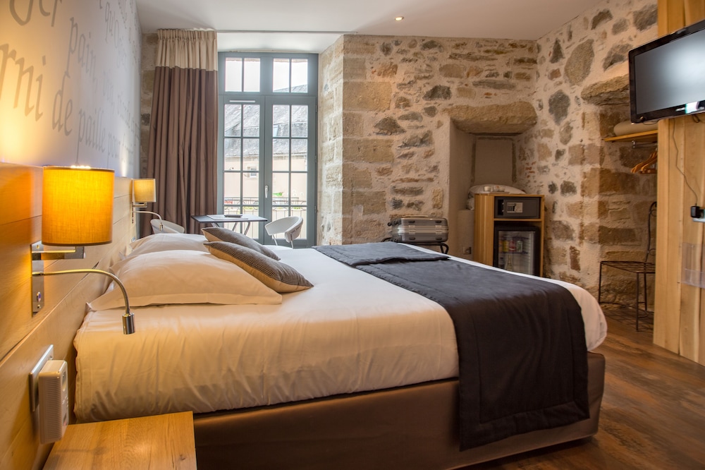 Standard Double Room, City View photo 1