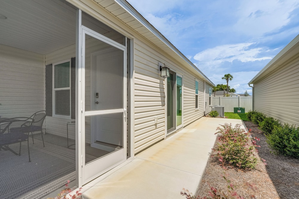 House (2 Bedrooms) photo 3