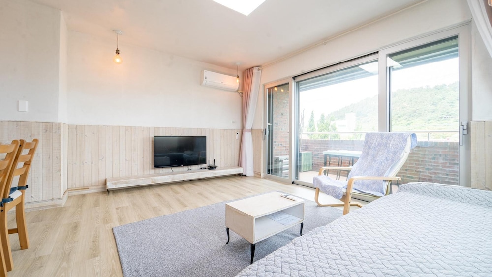 Basic Room, 1 Bedroom (201ho) photo 2