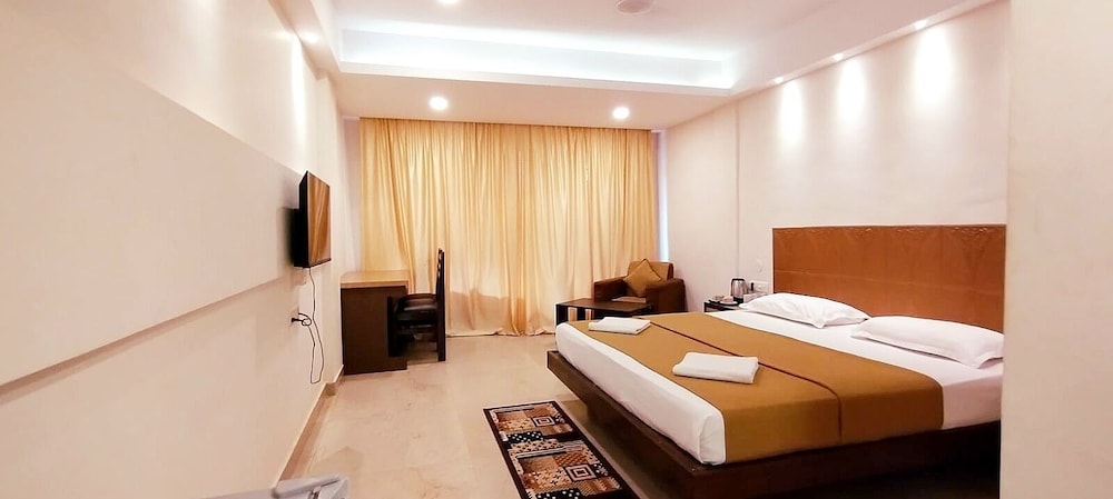 Deluxe Double Room photo 3