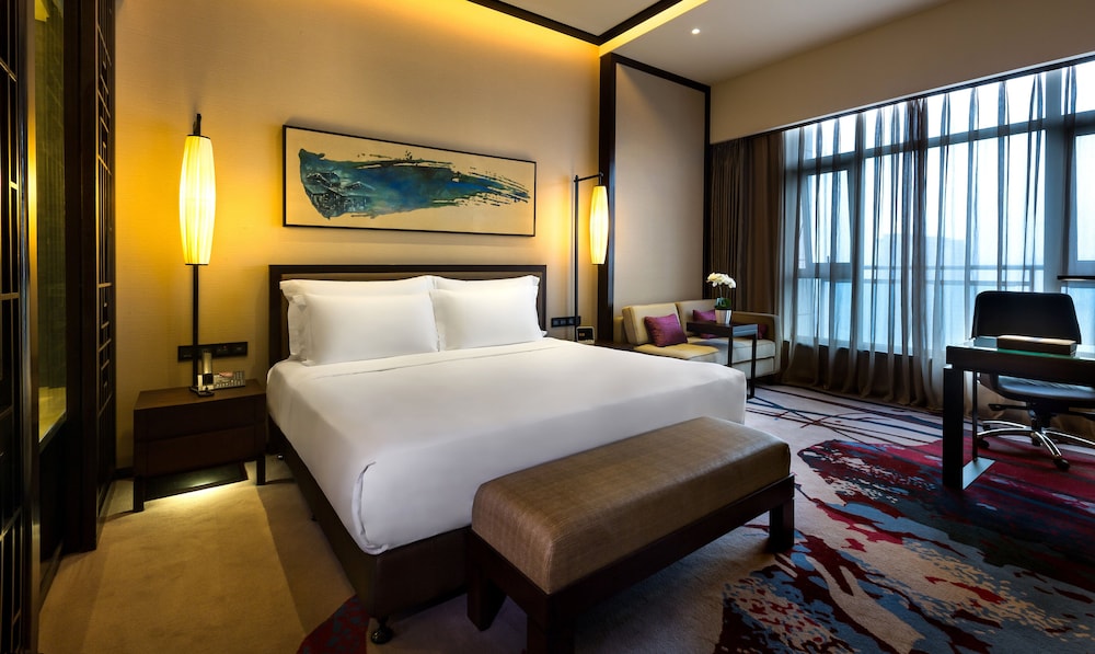Available room