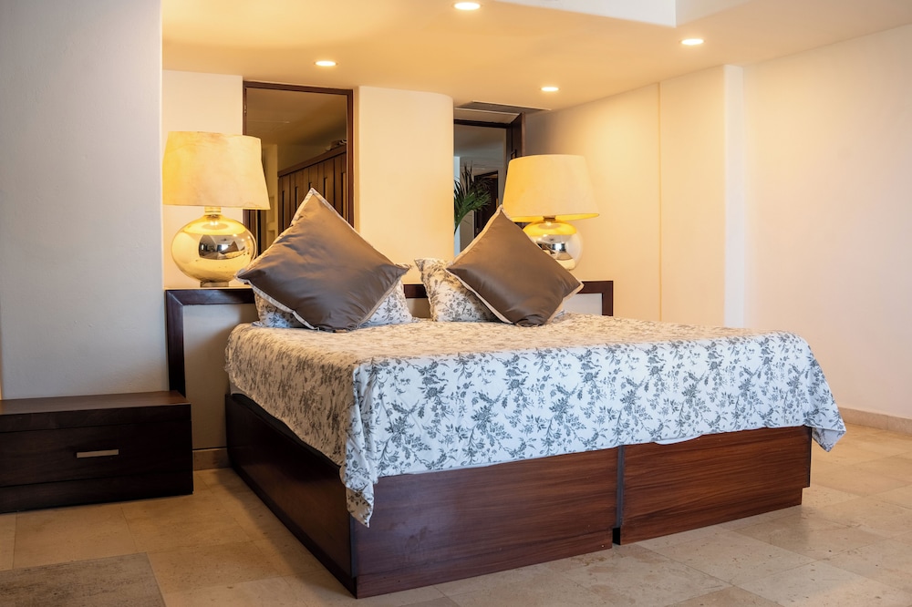 Family Apartment, Beach View