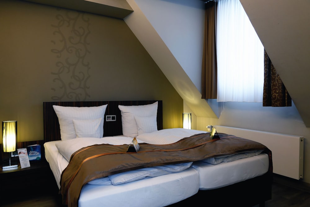 Standard Double Room photo 2