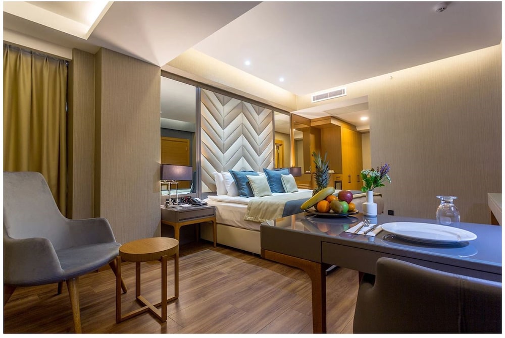 Suite photo 1