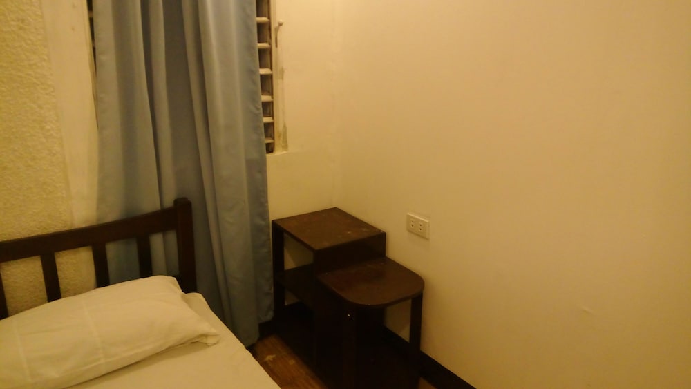 Standard Single Room (Aircon) photo 2