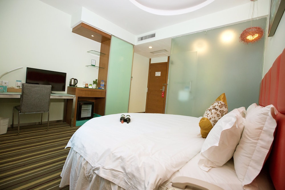 Romantic Round Bed Room - Photo 3