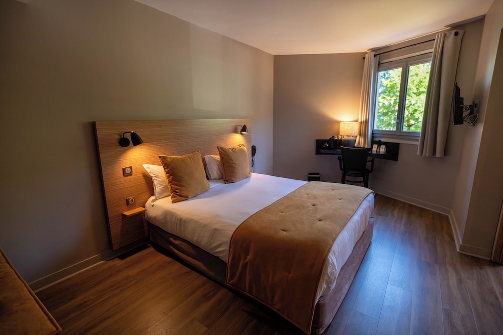 Suite, Garden View photo 3
