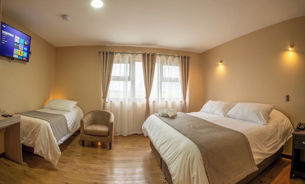 Comfort Triple Room