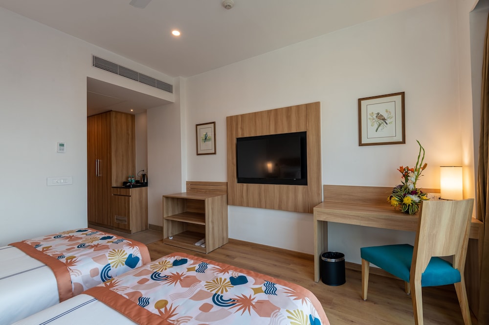 Deluxe Twin Room - Photo 3