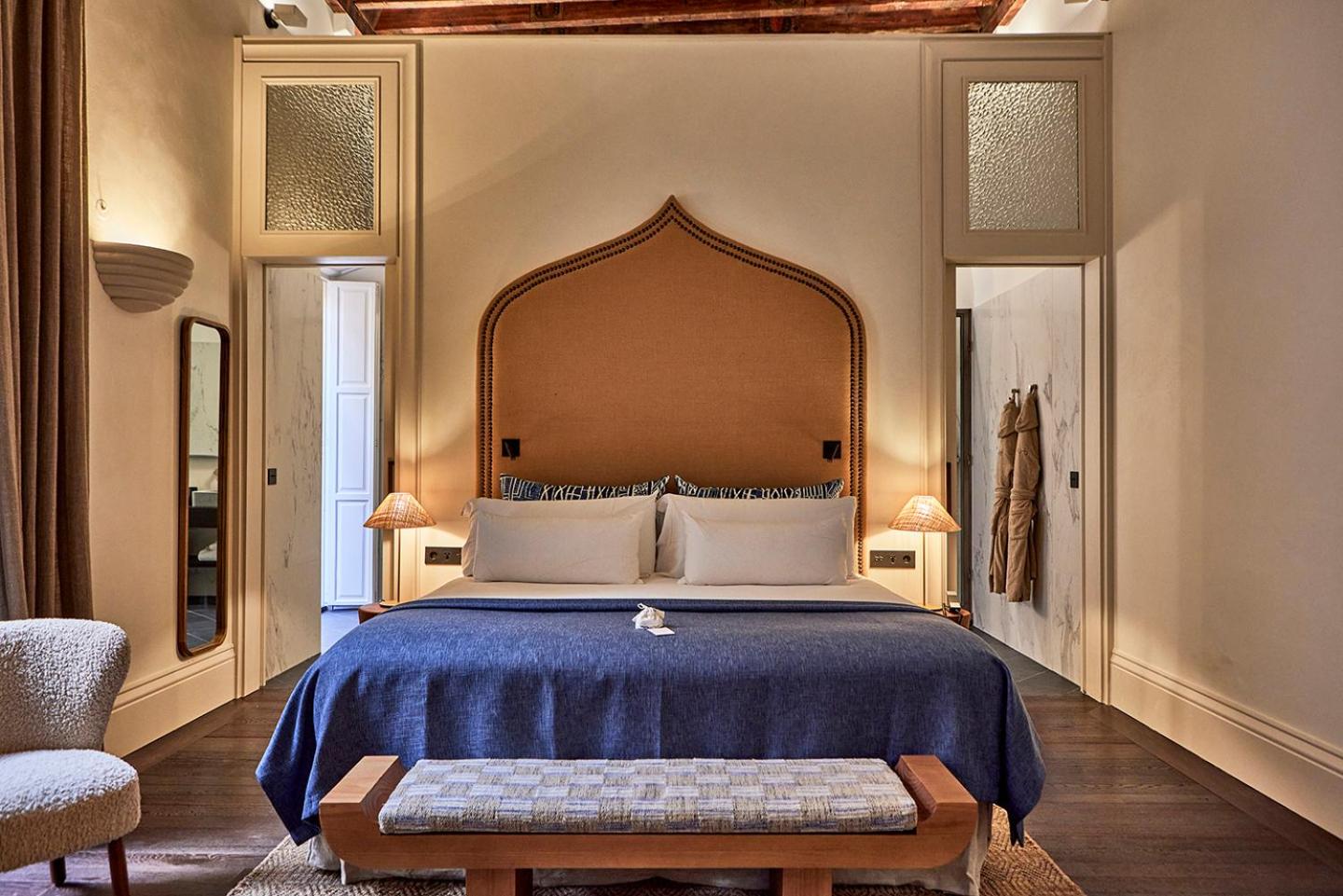 The Grand Essence-Suite Signature  - Photo 1