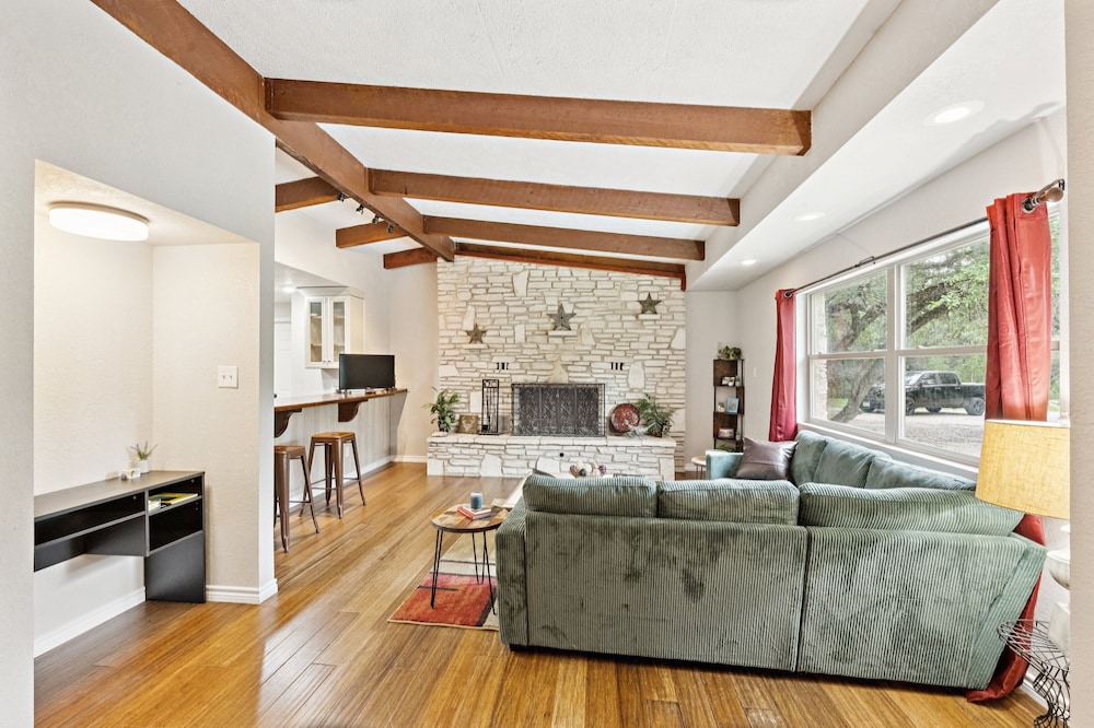 House, 3 Bedrooms photo 1