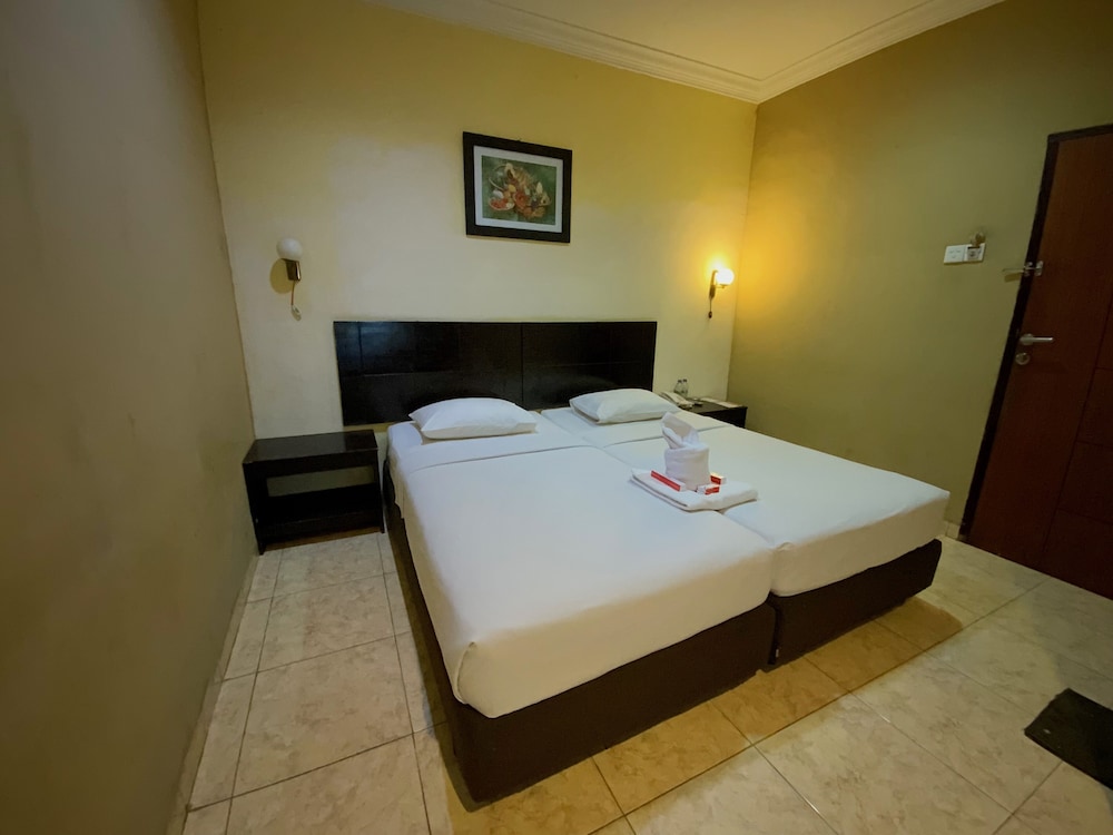 Standard Room photo 2