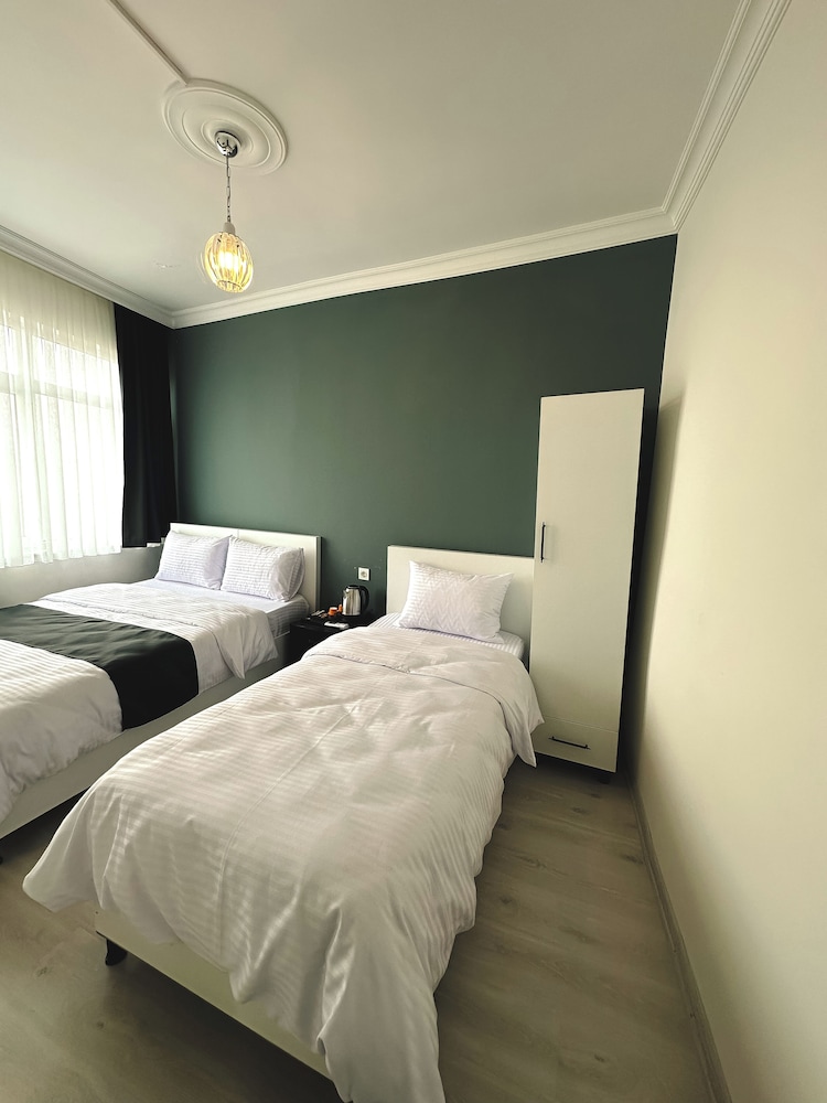Standard Triple Room, Sea View photo 2