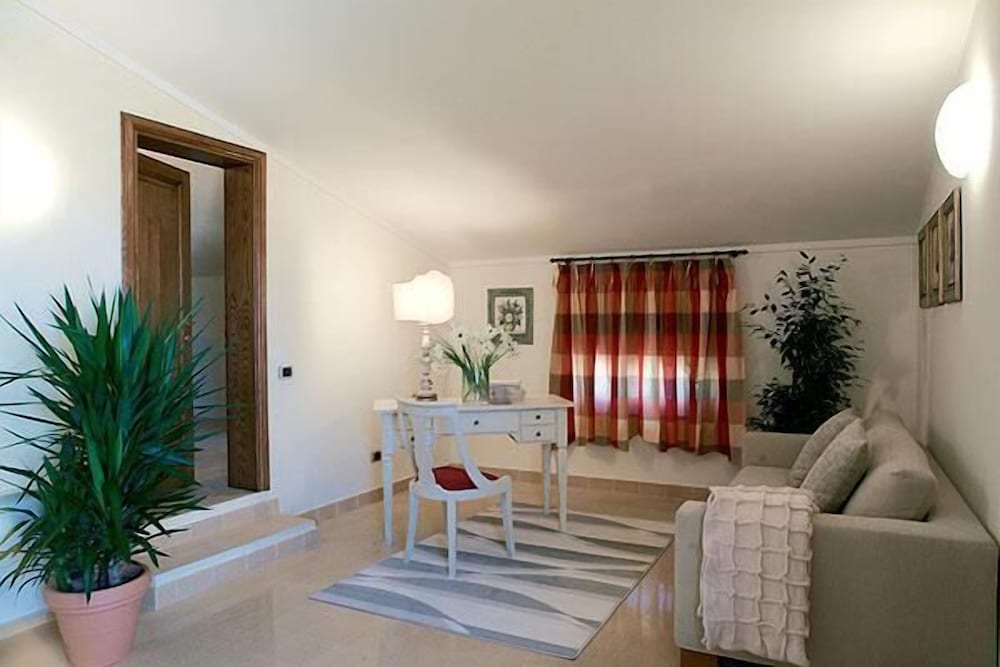 Junior Room photo 2