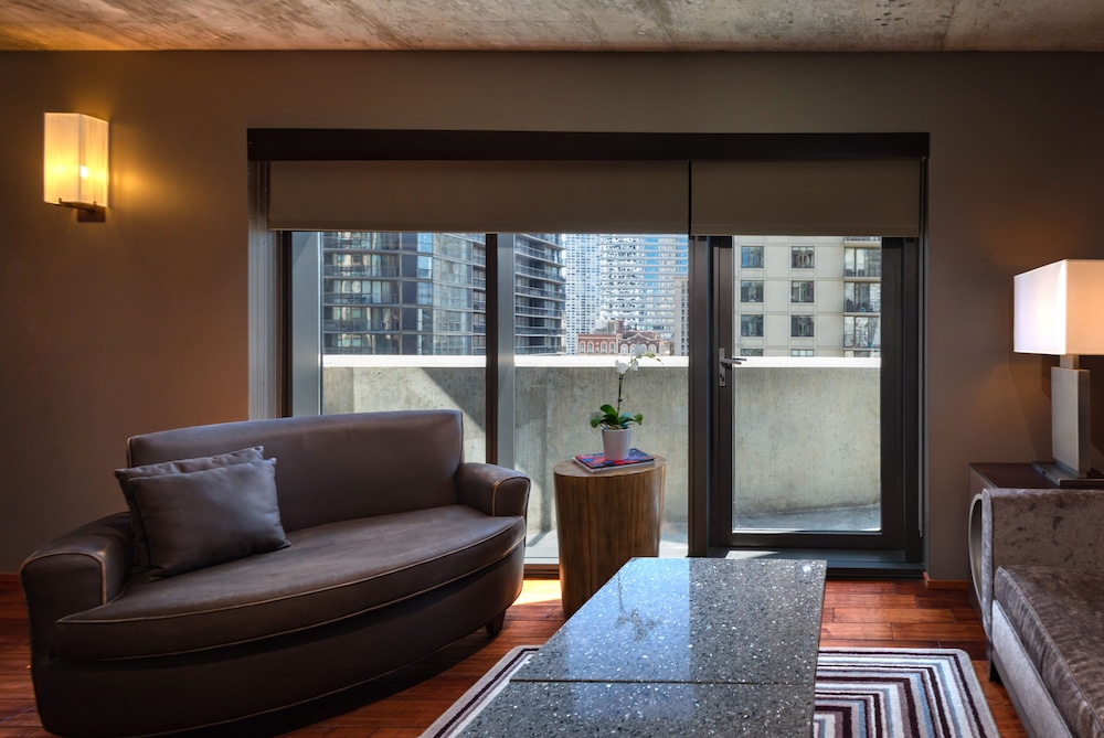 Junior Suite, City View photo 3