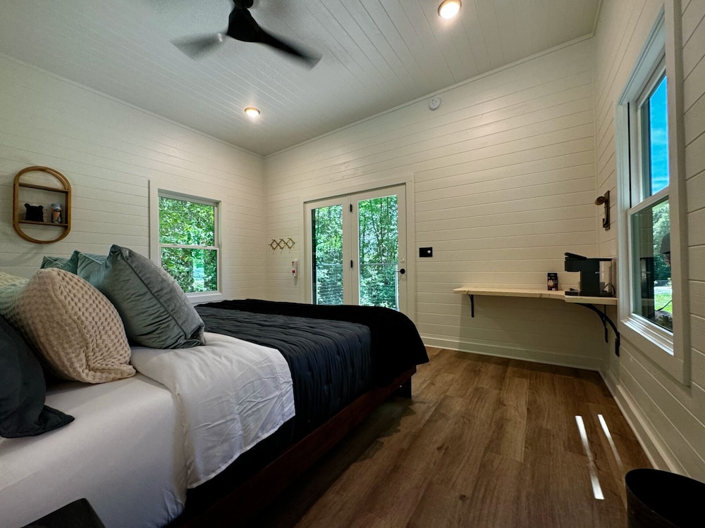 Deluxe Cabin, Resort View photo 1