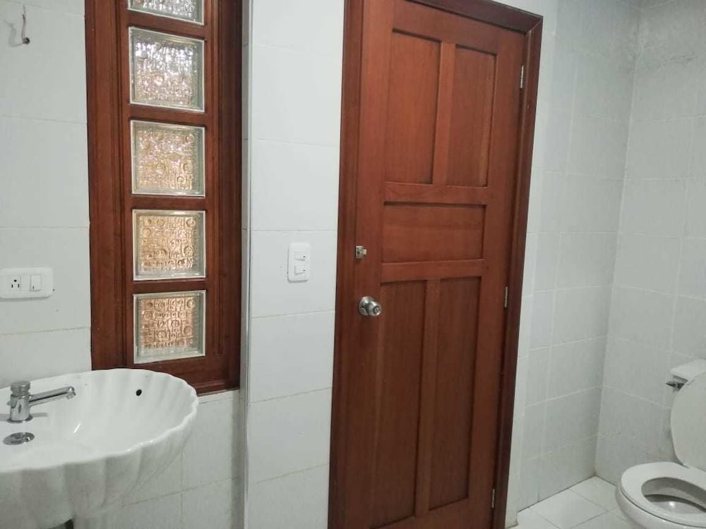 Double or Twin Room, 2 Twin Beds, Non Smoking photo 2