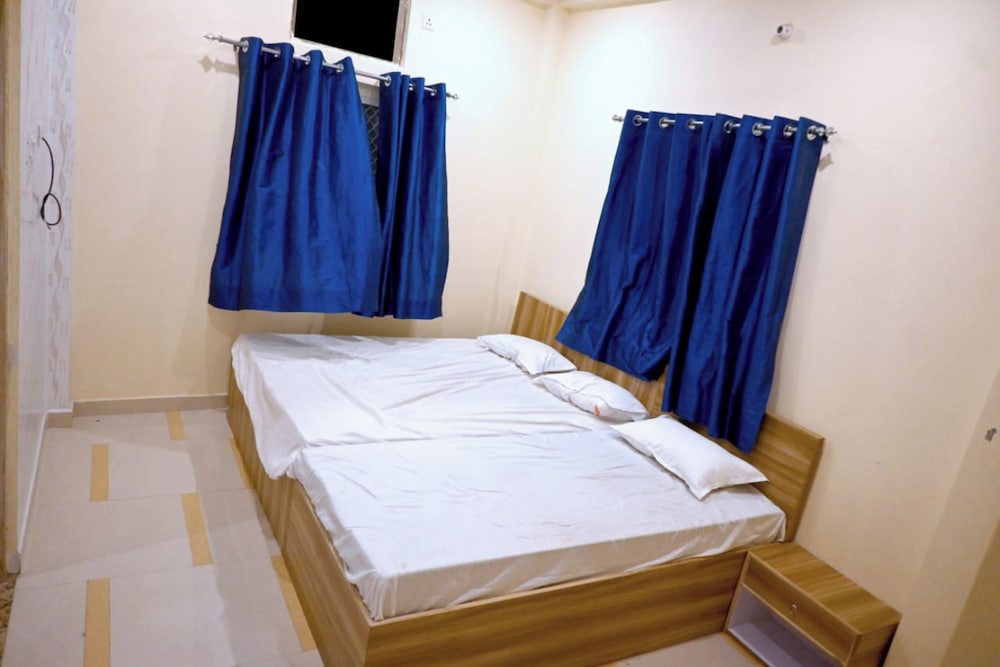 Deluxe Studio Suite