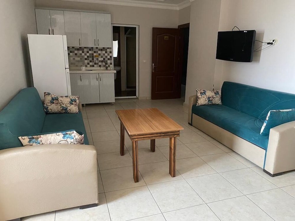 Family Room photo 1