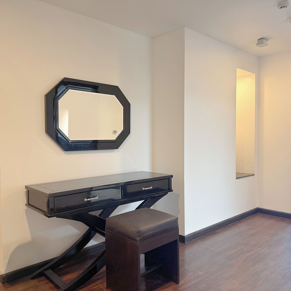 Grand Suite with Burj Khalifa View photo 3