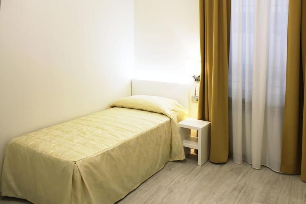 Basic Single Room, City View