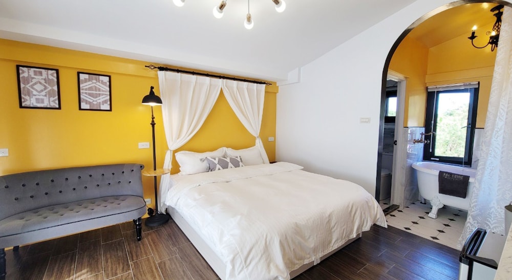 Grand Room photo 2