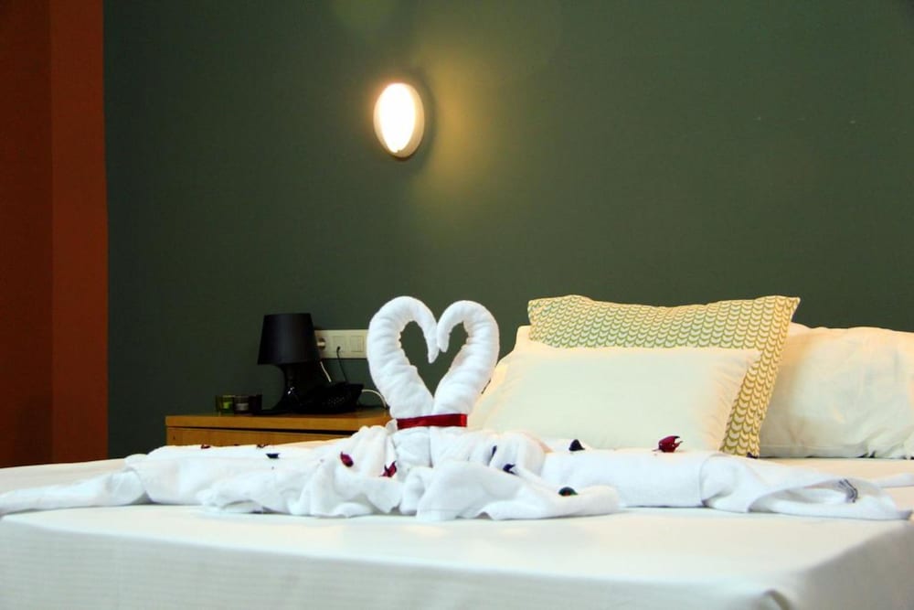 Standard Triple Room - Photo 1
