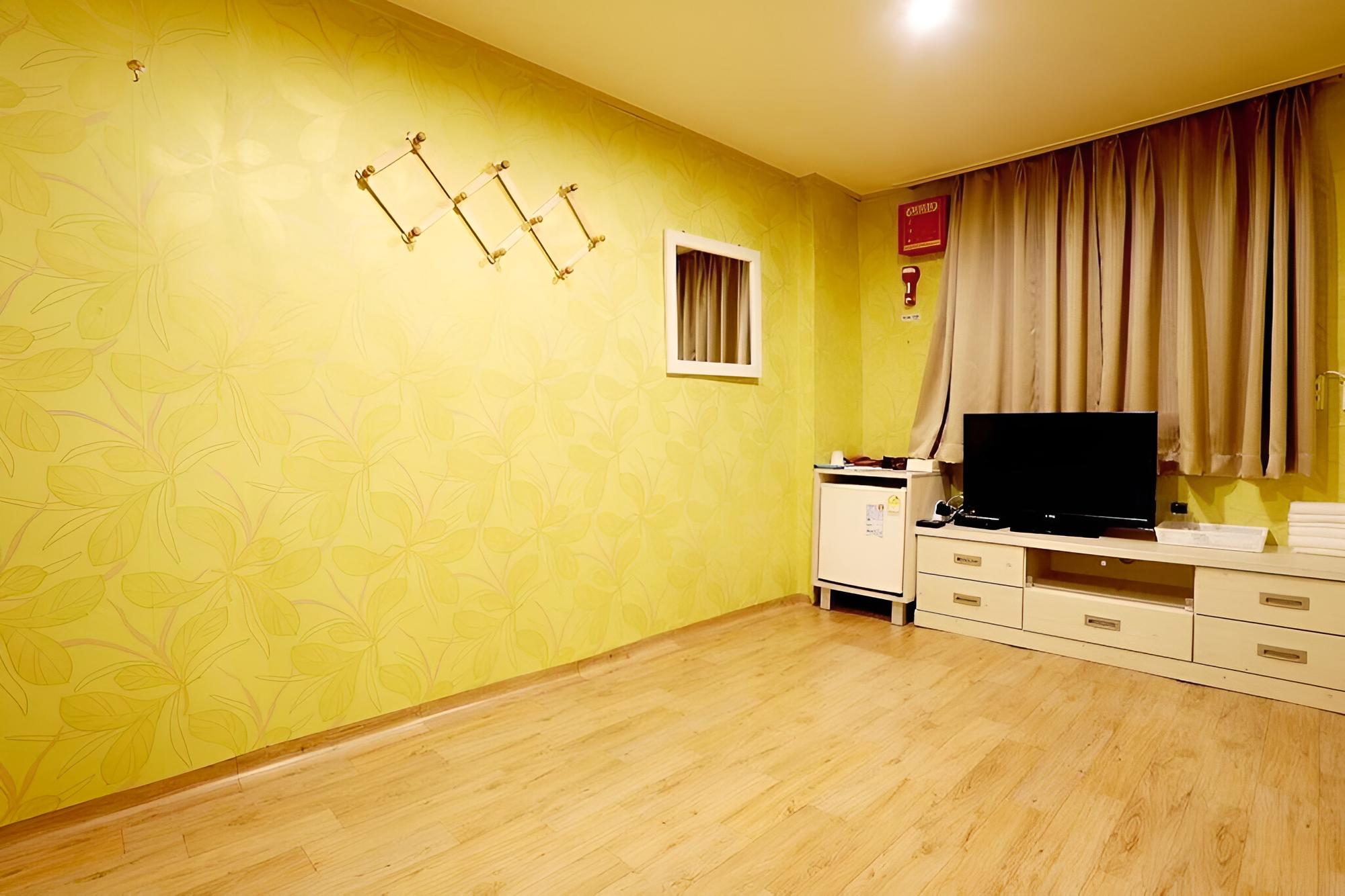 Room (Ondol Room) photo 3