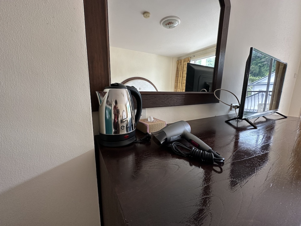 Deluxe Double Room - Photo 8