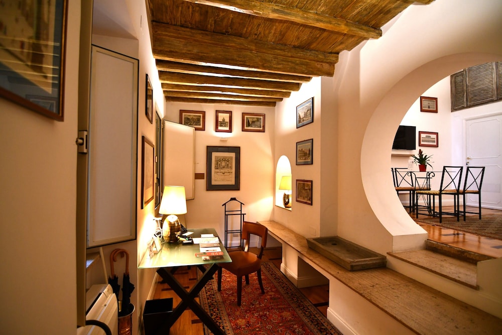 Design Studio photo 3