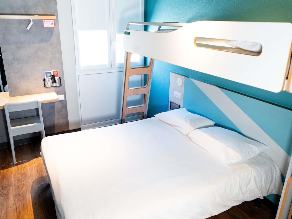 Triple Room, Multiple Beds, Accessible