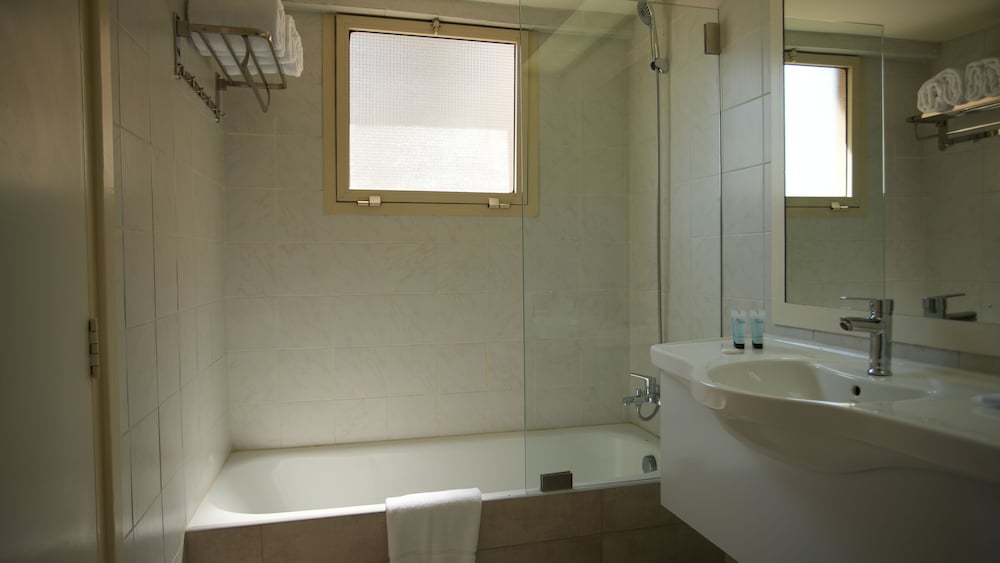 Junior Suite, Balcony, City View photo 2