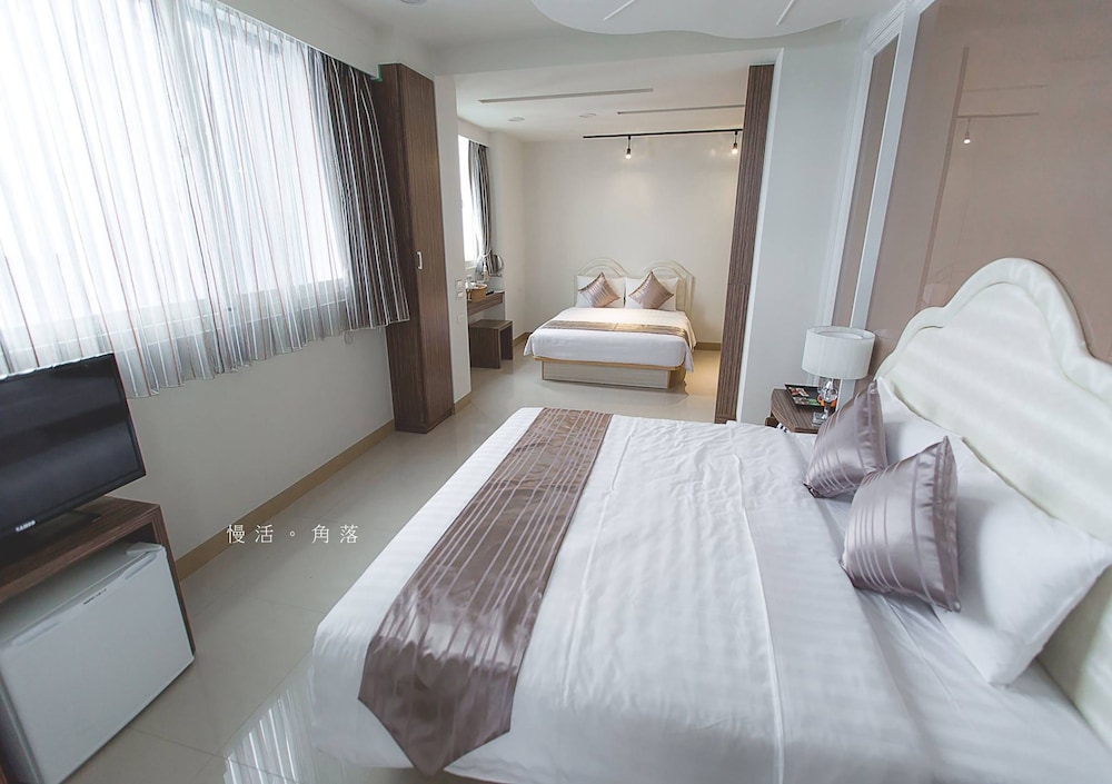 Quadruple Room (Corner 302) photo 1