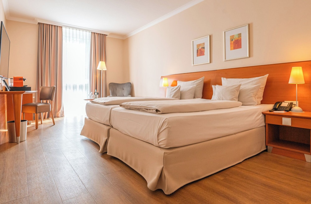 Comfort Room, 2 Twin Beds, Garden View - Photo 8
