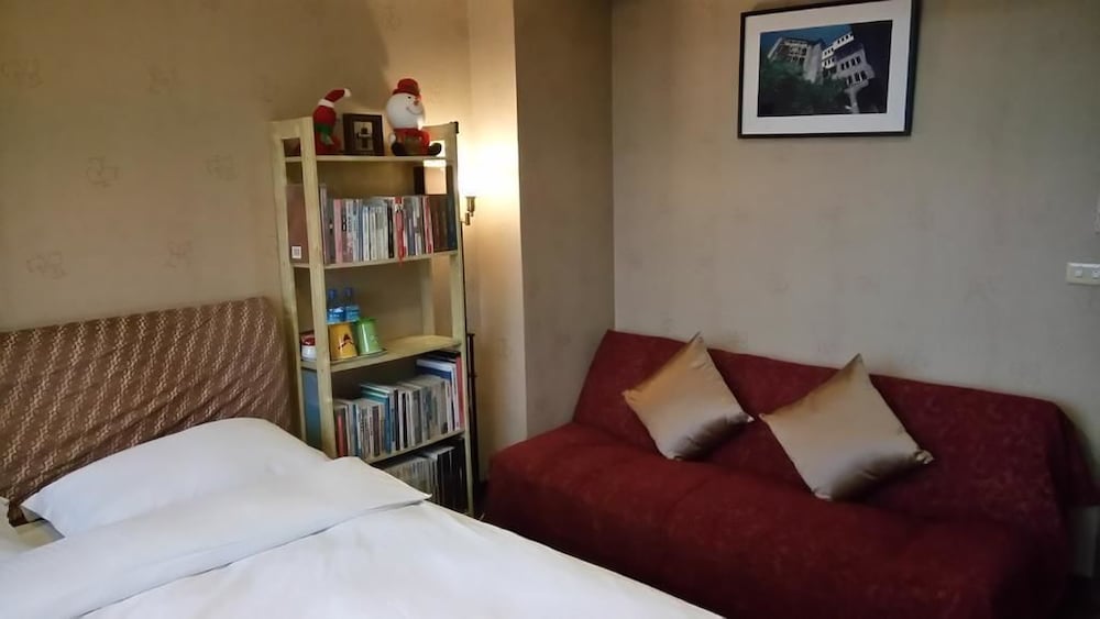 Double Room, 1 Queen Bed (A) photo 2