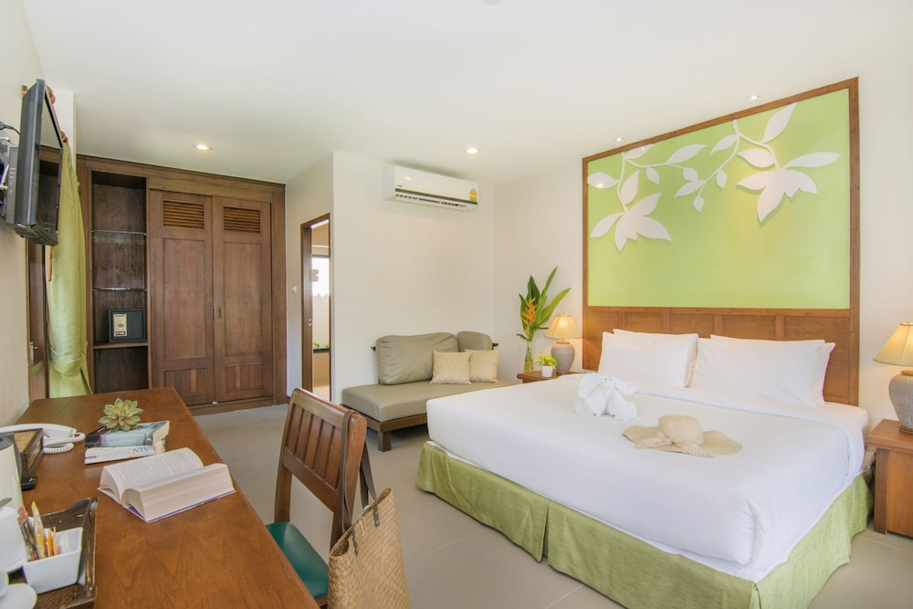 Palm Villa photo 2