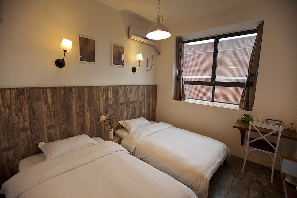 Premium Twin Room photo 1