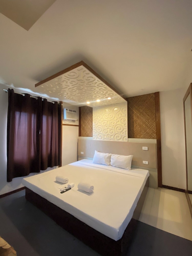 Comfort Double Room, City View