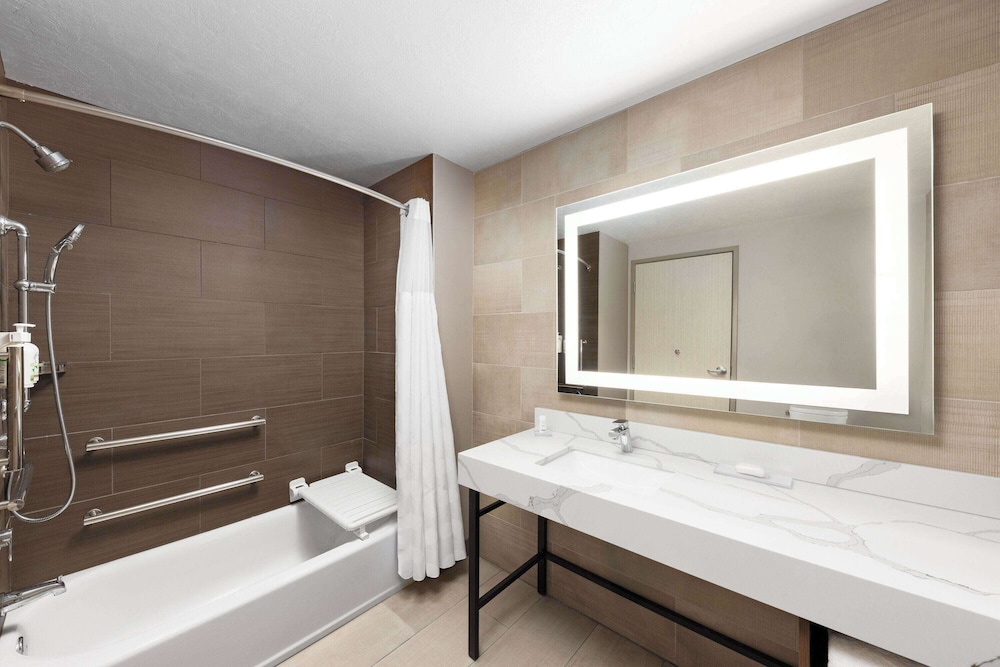 Room, Multiple Beds, Non Smoking