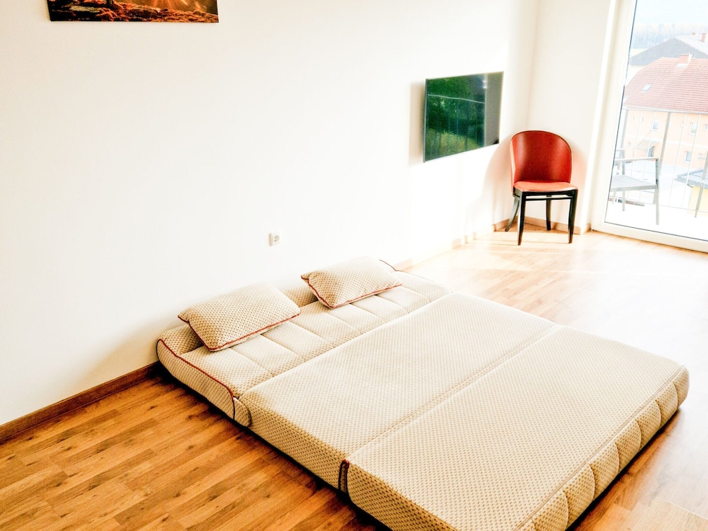 Apartment photo 3