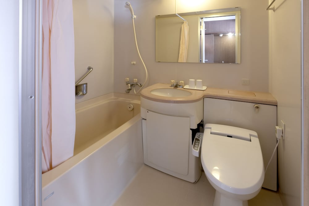 Standard Room (1 Double Bed) - Non-Smoking - Cleaning Fee Extra - Photo 8