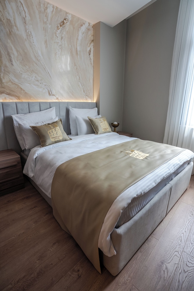 Standard Room, Non Smoking, City View photo 1