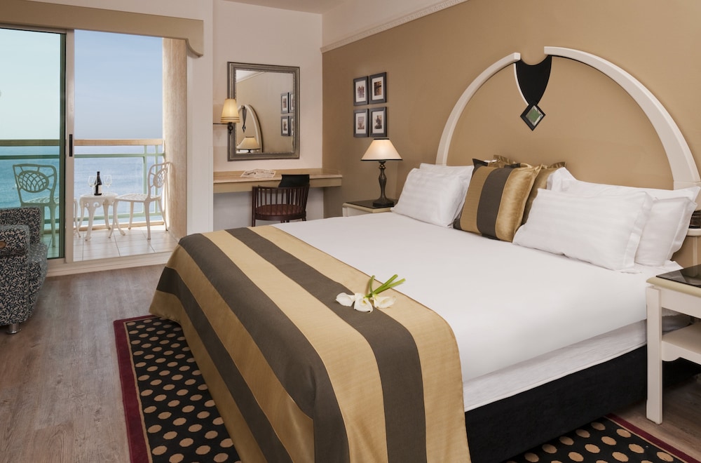 Executive Room, Balcony, Sea View photo 1